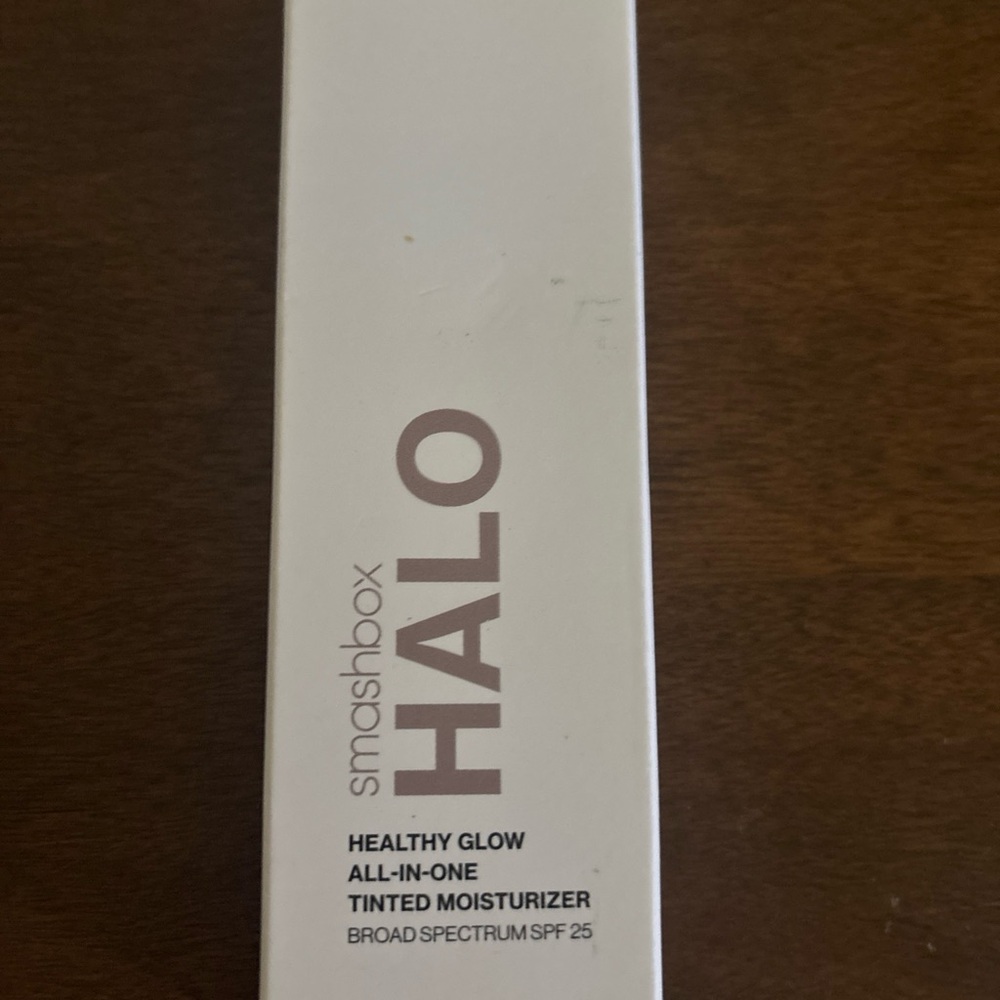 Smashbox Halo Tinted Moisturizer - Dark